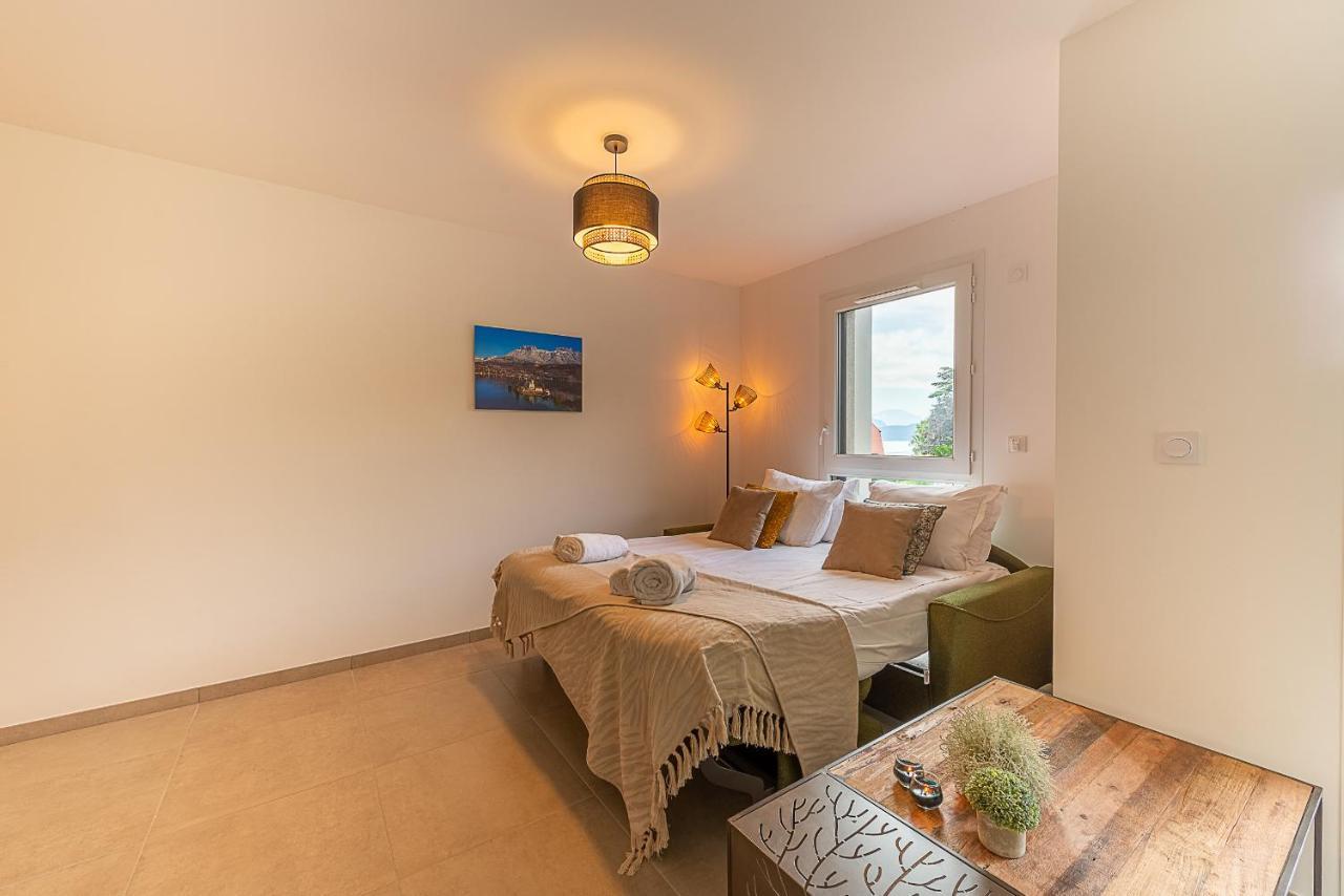 Aux Balcons Anneciens- Entre Lac Et Centre Ville, Lla Selections By Location Lac Annecy 塞夫里耶 外观 照片